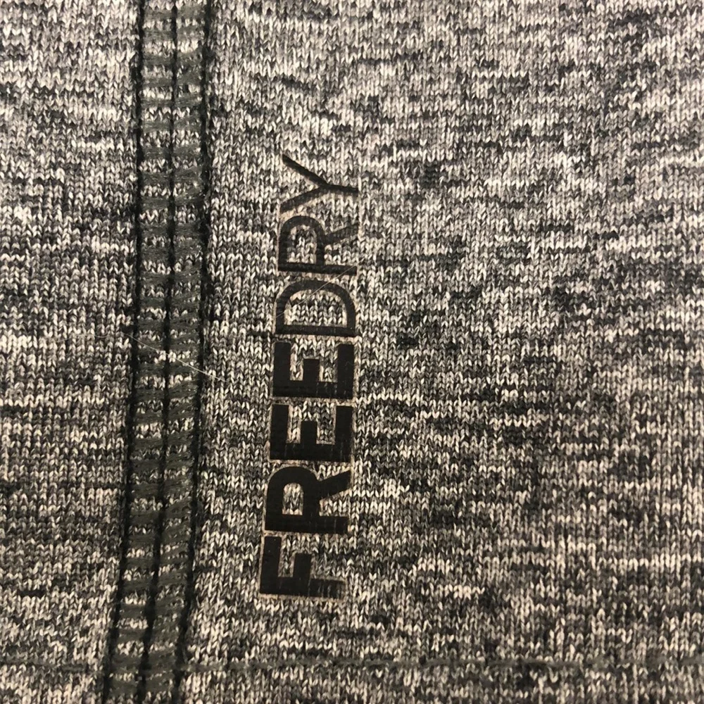 Eddie Bauer performance tee